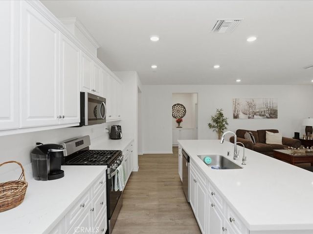 19788 Season Grove Drive, Riverside, CA 92507