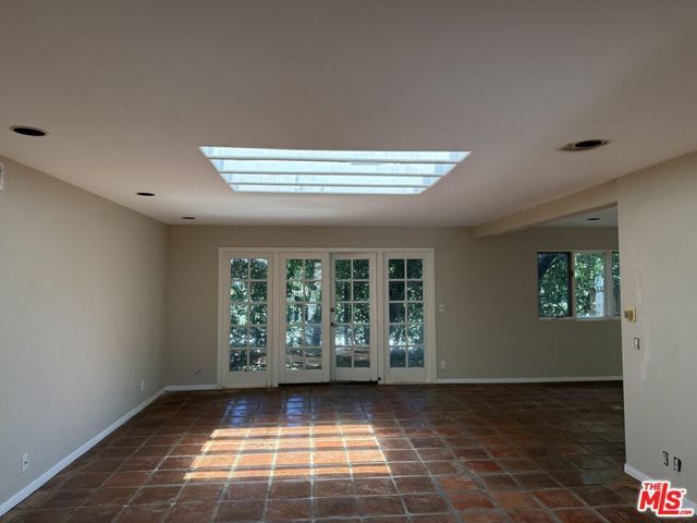 5863 Bonsall Drive, Malibu, CA 90265