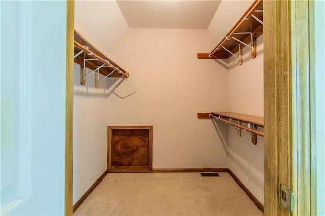 904 Allendale Lake Road, Greenwood, MO 64034