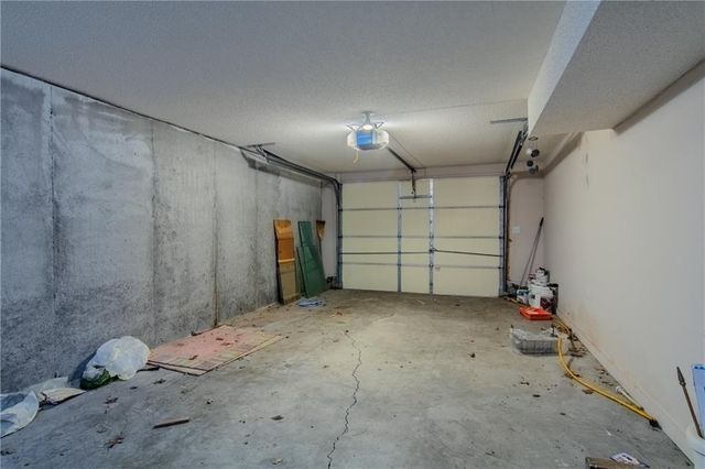 904 Allendale Lake Road, Greenwood, MO 64034