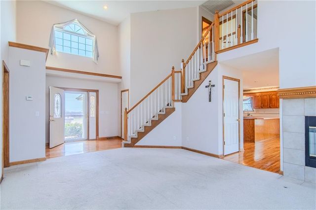 904 Allendale Lake Road, Greenwood, MO 64034