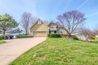 904 Allendale Lake Road, Greenwood, MO 64034