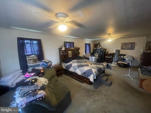 126 BIBLE LN, Halifax, PA 17032