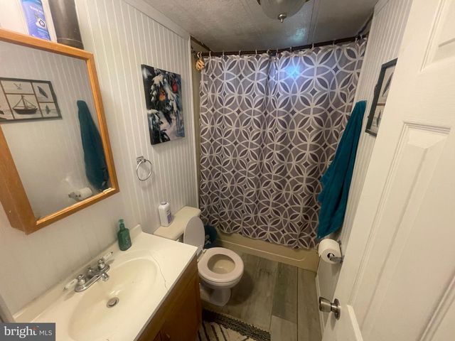 126 BIBLE LN, Halifax, PA 17032