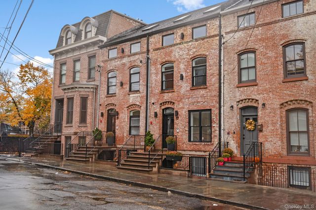 117 Lander Street 3, Newburgh, NY 12550