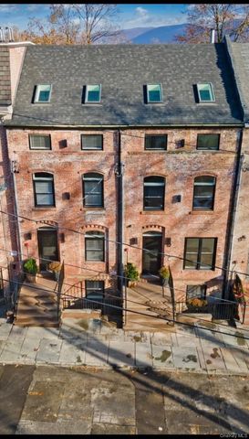 117 Lander Street 3, Newburgh, NY 12550