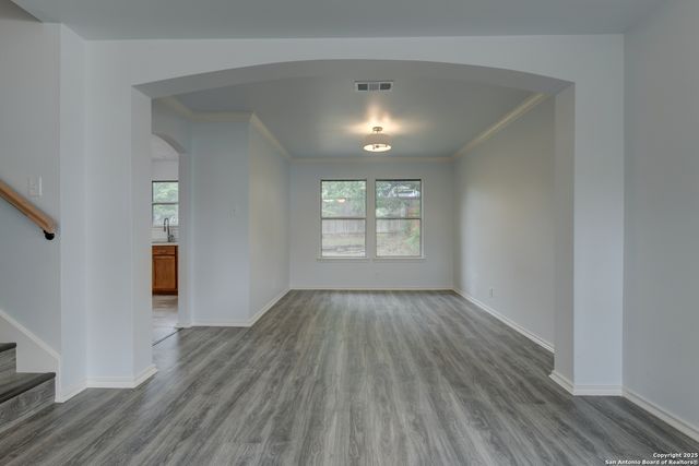 6015 Wexford Pl, San Antonio, TX 78240