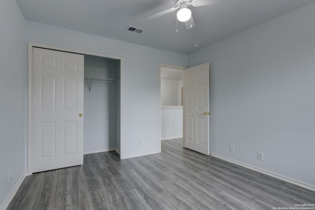 6015 Wexford Pl, San Antonio, TX 78240