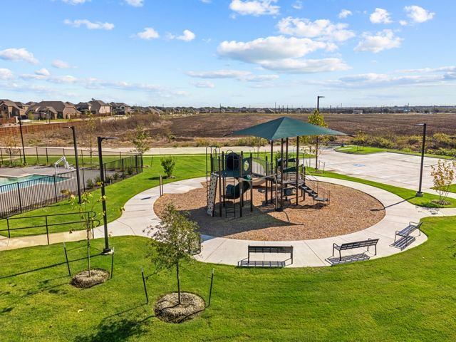 801 Landon Court, Justin, TX 76247
