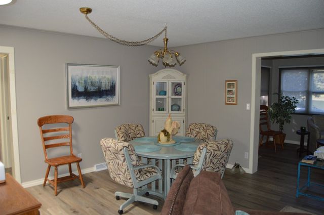 252 E Lakeshore Drive, Cherokee Village, AR 72529