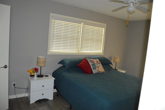 252 E Lakeshore Drive, Cherokee Village, AR 72529