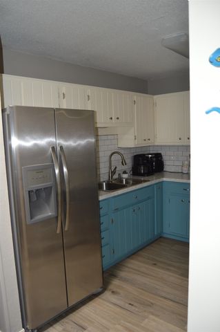 252 E Lakeshore Drive, Cherokee Village, AR 72529