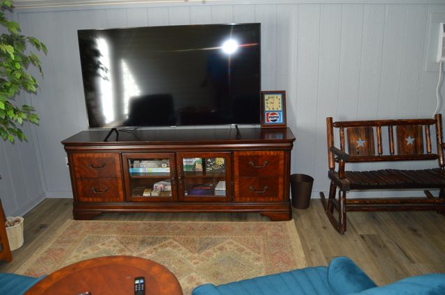 252 E Lakeshore Drive, Cherokee Village, AR 72529