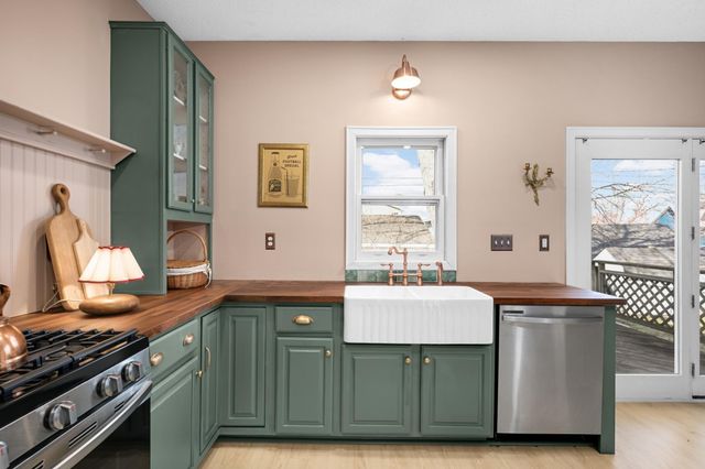 4904 Upton Avenue S, Minneapolis, MN 55410
