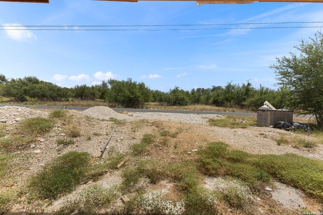 229 Roy Nichols, Blanco, TX 78606
