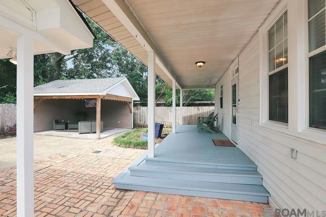 529 Maryland Ave, Port Allen, LA 70767