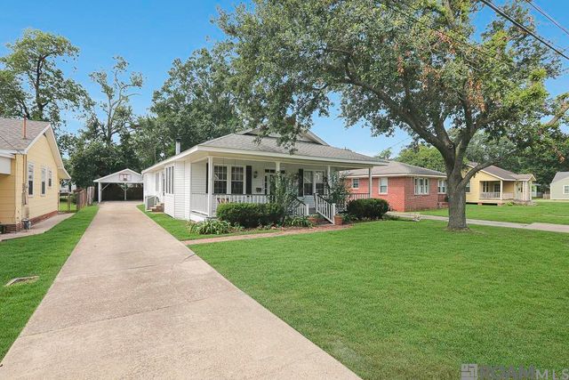 529 Maryland Ave, Port Allen, LA 70767