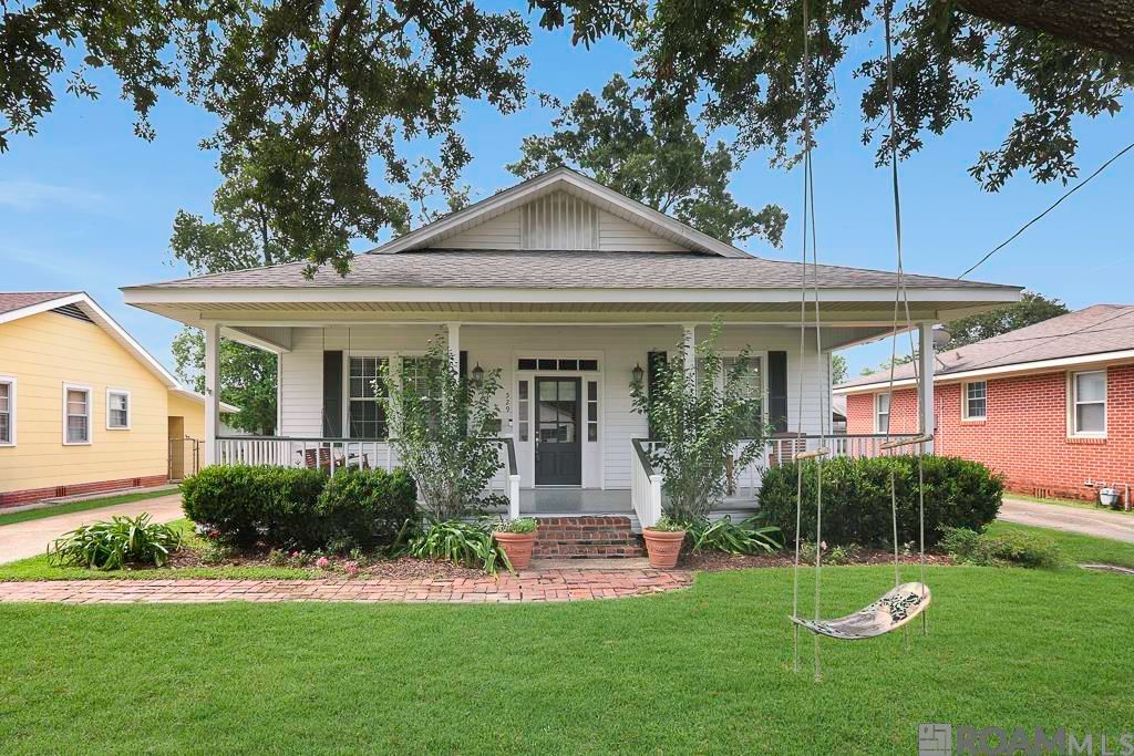 529 Maryland Ave, Port Allen, LA 70767