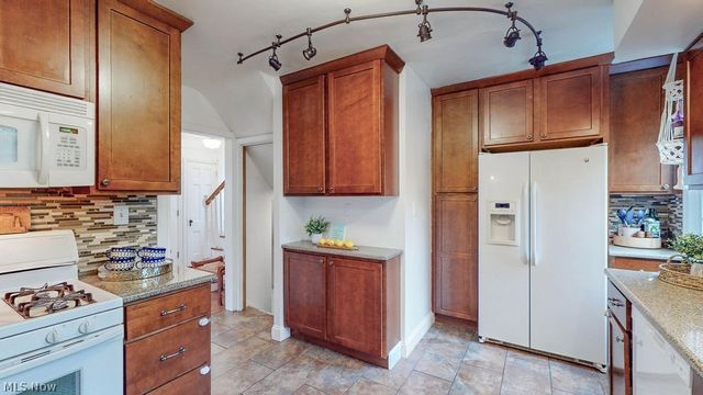 1155 Brentwood Road, Cleveland Heights, OH 44121