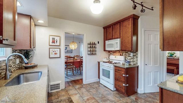 1155 Brentwood Road, Cleveland Heights, OH 44121