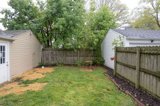 1155 Brentwood Road, Cleveland Heights, OH 44121