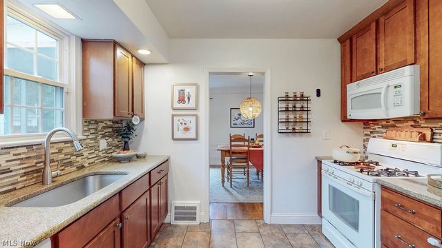 1155 Brentwood Road, Cleveland Heights, OH 44121