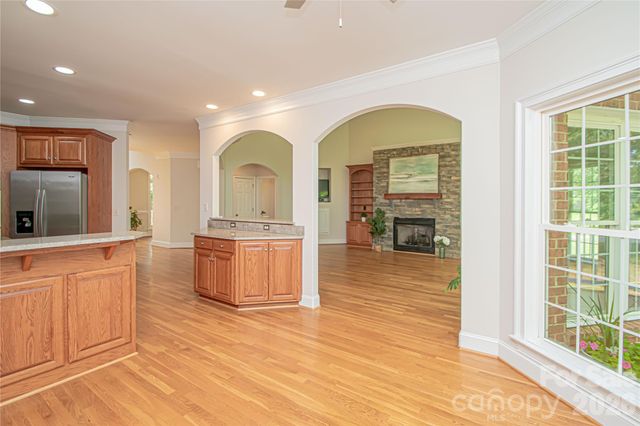 1015 Estate Lane, Matthews, NC 28104