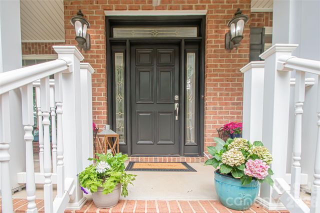 1015 Estate Lane, Matthews, NC 28104