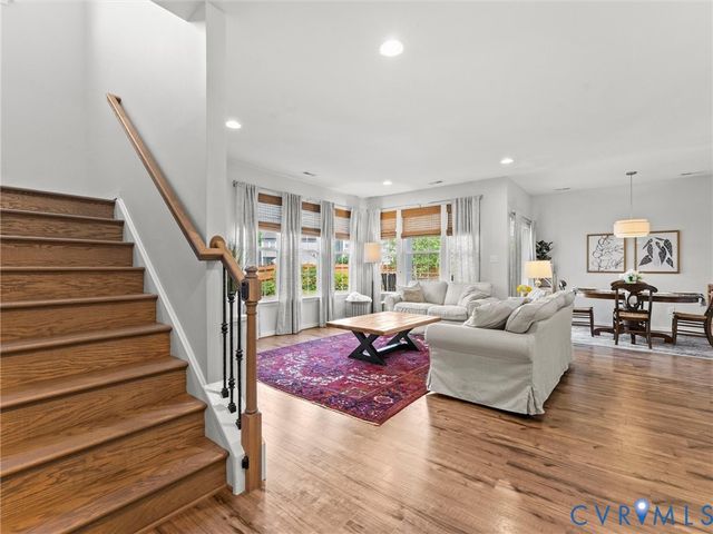 5661 Rohan Pl, Moseley, VA 23120