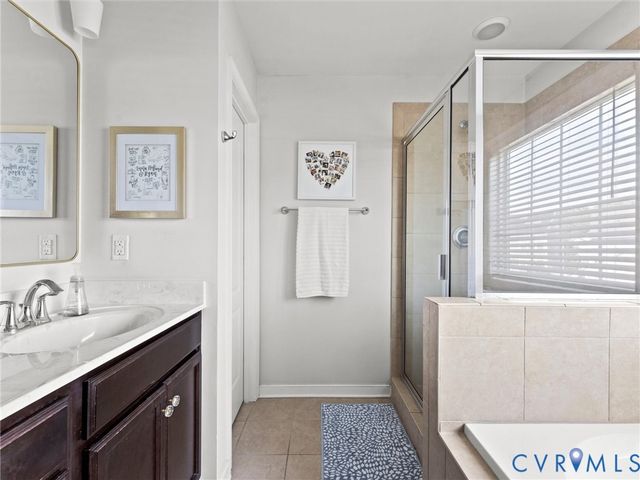 5661 Rohan Pl, Moseley, VA 23120