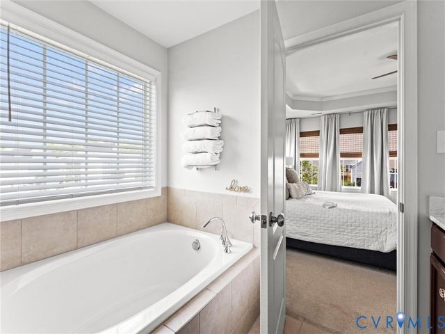 5661 Rohan Pl, Moseley, VA 23120