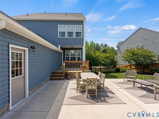 5661 Rohan Pl, Moseley, VA 23120