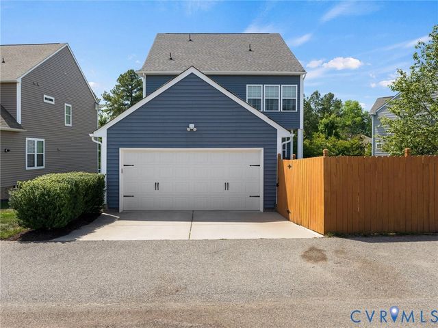 5661 Rohan Pl, Moseley, VA 23120