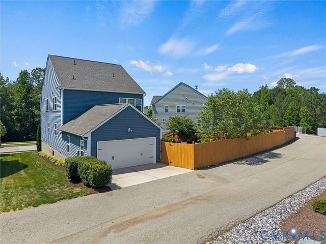 5661 Rohan Pl, Moseley, VA 23120
