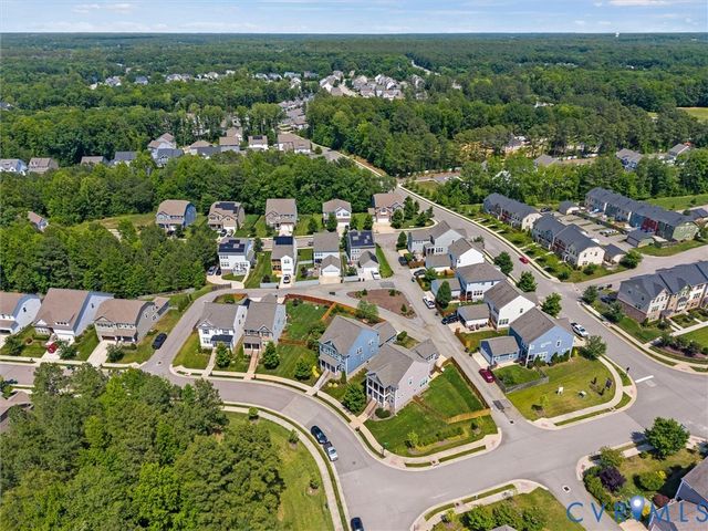 5661 Rohan Pl, Moseley, VA 23120