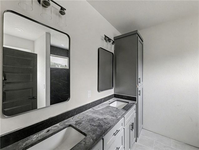 3 Granshire Lane, Bella Vista, AR 72714