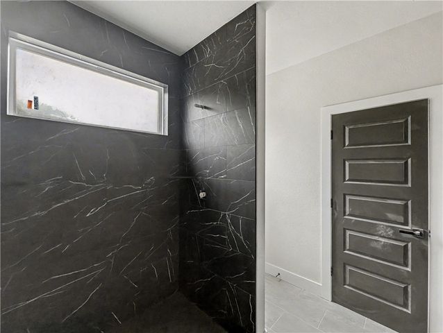 3 Granshire Lane, Bella Vista, AR 72714