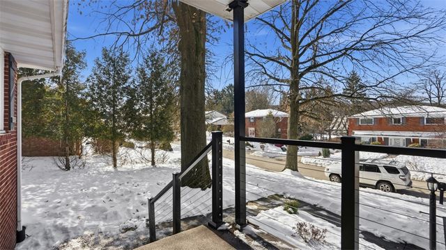 422 Wimer Dr, Ross Twp, PA 15237