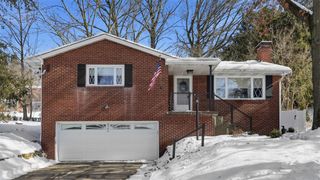422 Wimer Dr, Ross Twp, PA 15237
