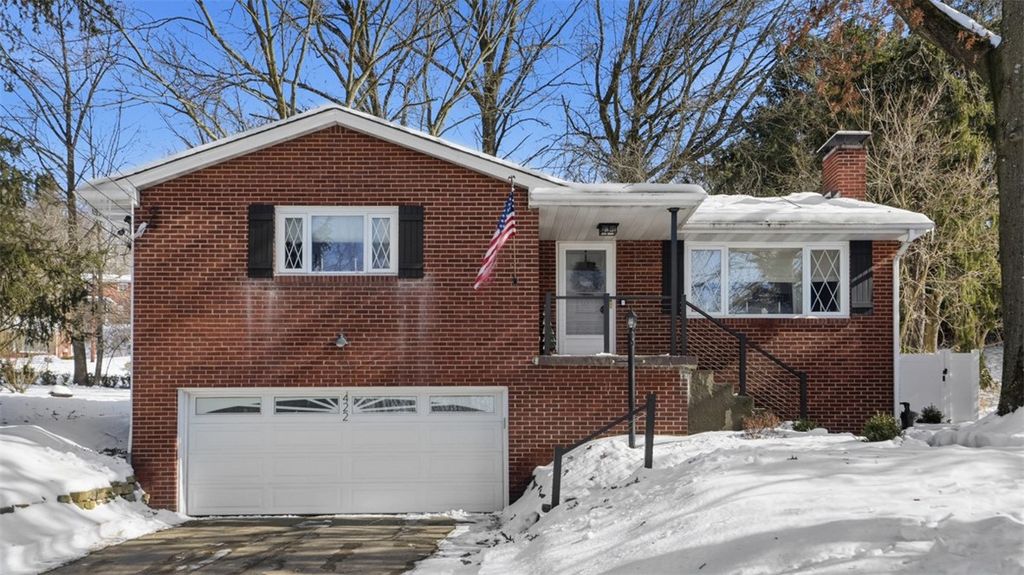 422 Wimer Dr, Ross Twp, PA 15237