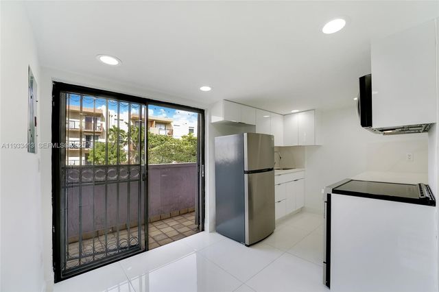 777 SW 9th Ave 203, Miami, FL 33130