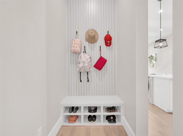 407 Sikes Street, Houston, TX 77018