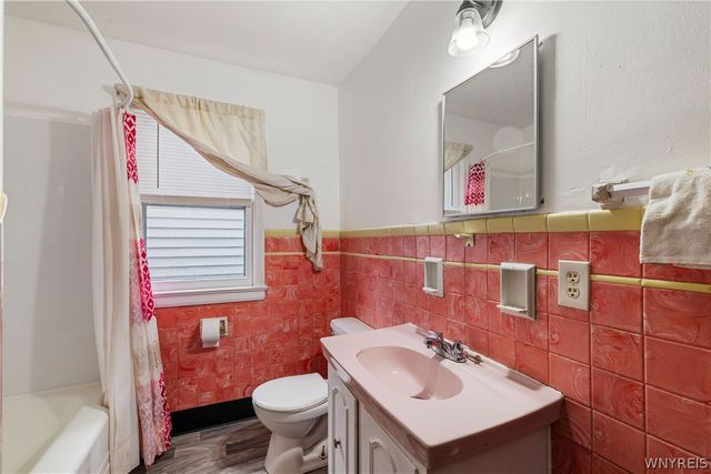 541 20th Street, Niagara Falls, NY 14301