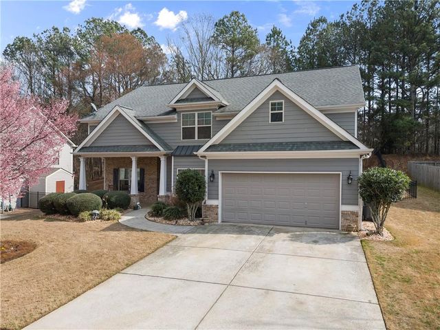 221 Spinner Drive, Jefferson, GA 30549