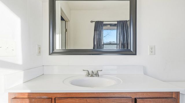 2068 Tunnel Hill Varnell Road, Tunnel Hill, GA 30755