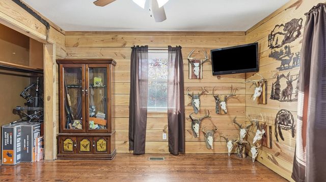 2068 Tunnel Hill Varnell Road, Tunnel Hill, GA 30755