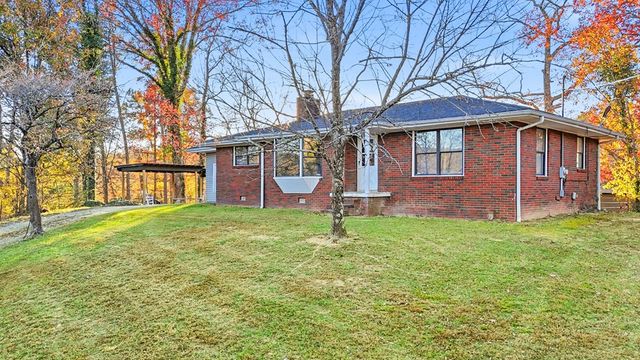 2068 Tunnel Hill Varnell Road, Tunnel Hill, GA 30755