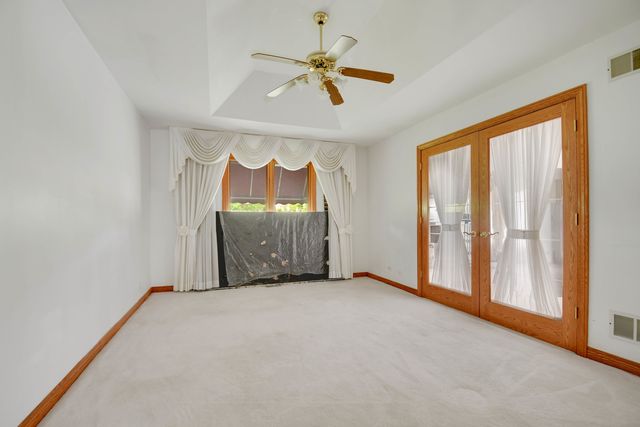 14650 Lamon Avenue, Midlothian, IL 60445
