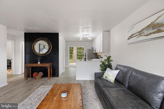 20 OPUS DR, Newark, DE 19702