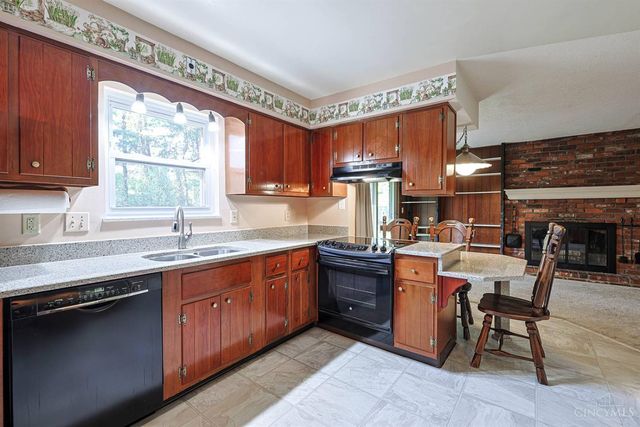4119 Stonecreek Way, Sharonville, OH 45241
